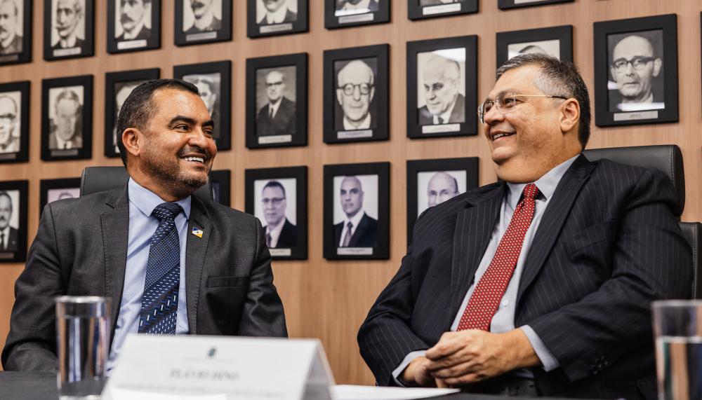 Ministro Flávio Dino recebeu o governador Wanderlei Barbosa acompanhado pela senadora Professora Dorinha