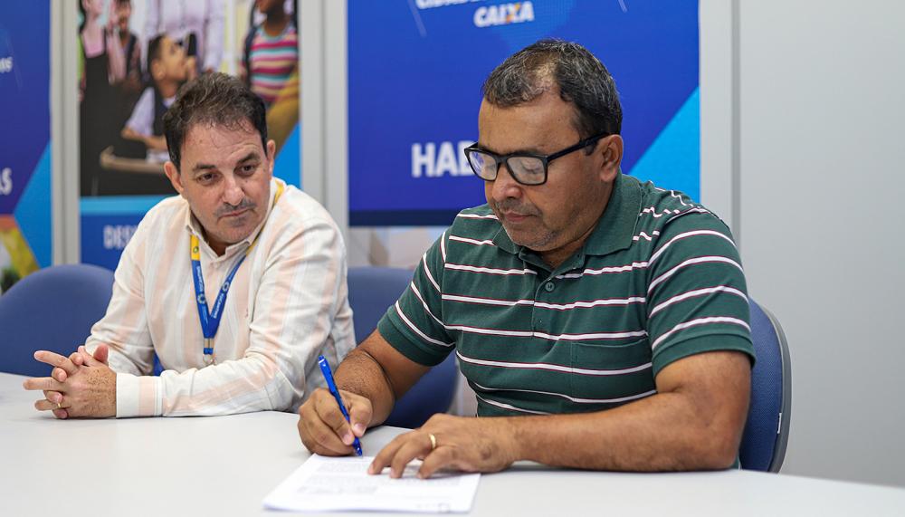 Governo do Tocantins assina convênio para a reforma do ginásio de Porto Nacional 