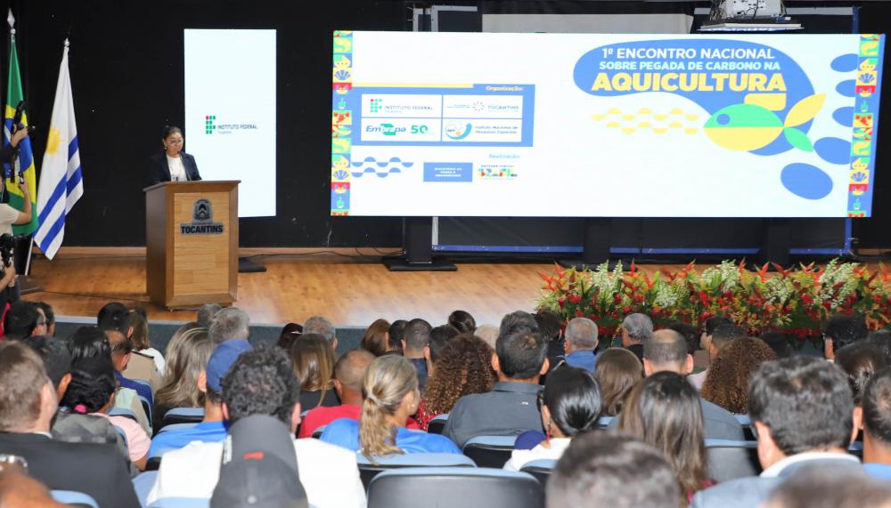 Secretária de Estado da Pesca e Aquicultura, Miyuki Hyashida, durante o 1º Encontro Nacional Sobre Pegada de Carbono na Aquicultura, realizado em Palmas, no mês de setembro