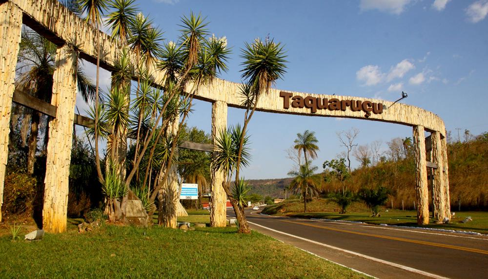 Portal de entrada do Distrito de Taquaruçu, a 30 km da capital Palmas 