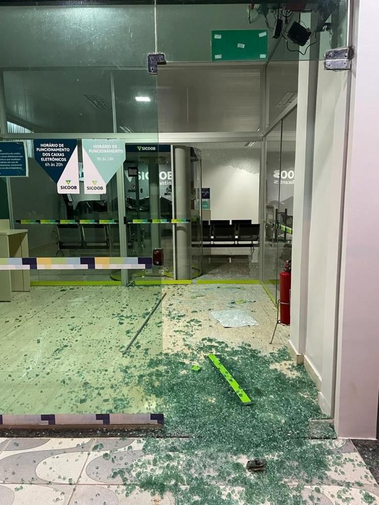 Agência bancária é furtada em Barrolândia-TO.