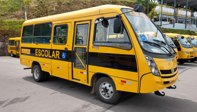 Agência de Metrologia orienta pais e responsáveis que fiquem atentos à obrigatoriedade do cronotacógrafo instalado em veículos de transporte escolar.