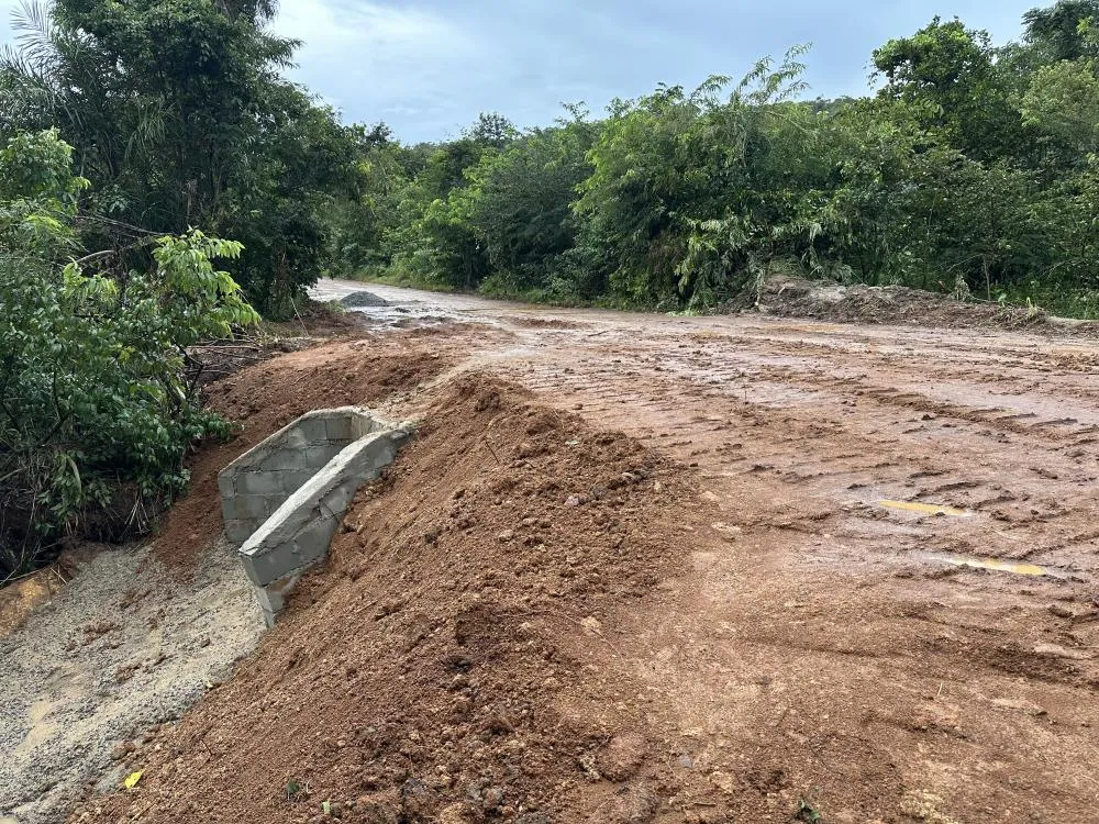 Nova estrutura em via de acesso na Serra do Lajeado.