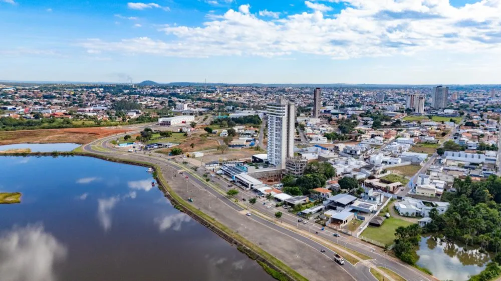 Prefeitura de Araguaína anuncia mega concurso com mais de 1,5 mil vagas e salários de até R$ 16,4 mil