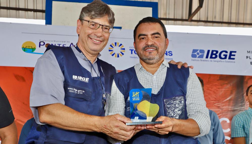 No evento, foram entregues troféus para os parceiros da realização do Censo Demográfico 2022, como reconhecimento e agradecimento por parte do IBGE