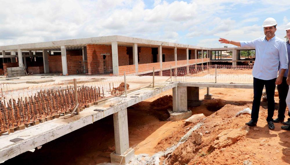 Governador Wanderlei Barbosa destacou os esforços do Governo do Tocantins em levar bem-estar para Araguaína e regiões vizinhas por meio de investimentos significativos na saúde