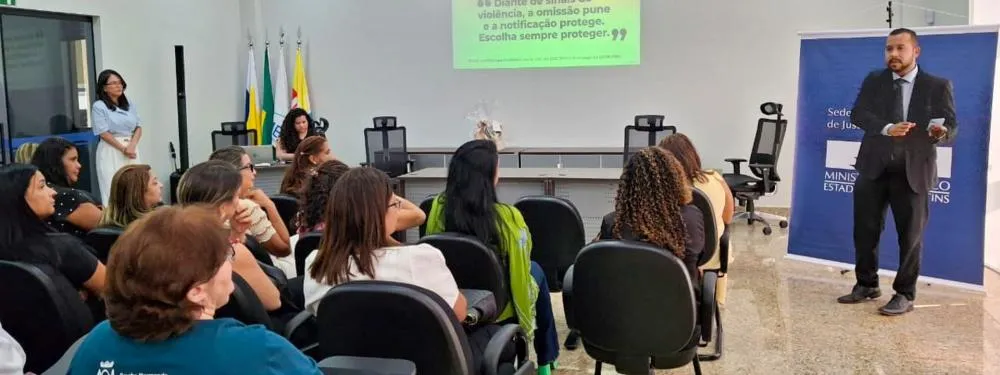 Ministério Público orienta profissionais da educação de Araguaína sobre como identificar e comunicar casos de violência contra crianças