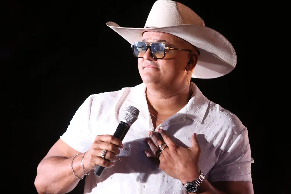 Ceian Muniz leva o “brega de luxo” para o Tocantins com show em Chapada da Natividade neste sábado,26