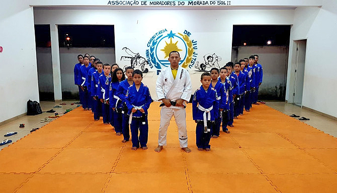 Os Dojôs são centros de treinamento para os policiais militares e seus dependentes, bem como uma área de formação para crianças e adolescentes.