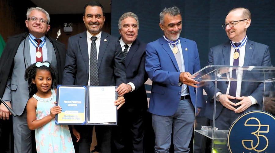 Sessão Solene Especial de 35 anos de criação da Corte.