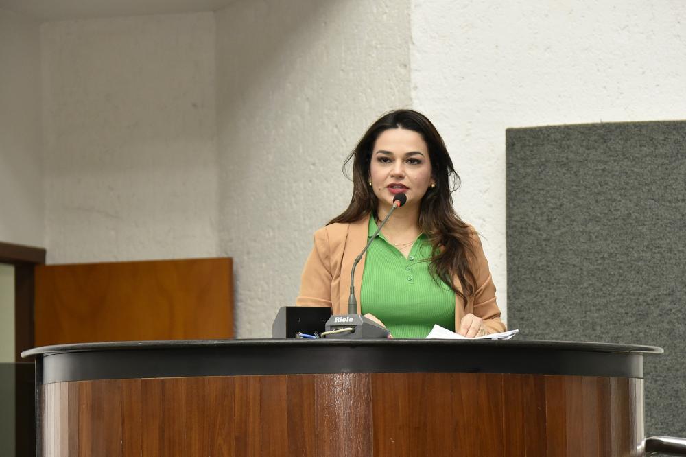 Araína recomendou a construção imediata de um hospital municipal [Foto: Francisca Coelho/MPTO]  