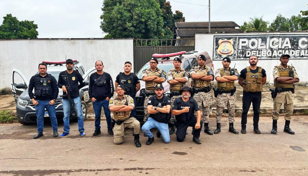Operação contou a participação de policiais civis e militares.