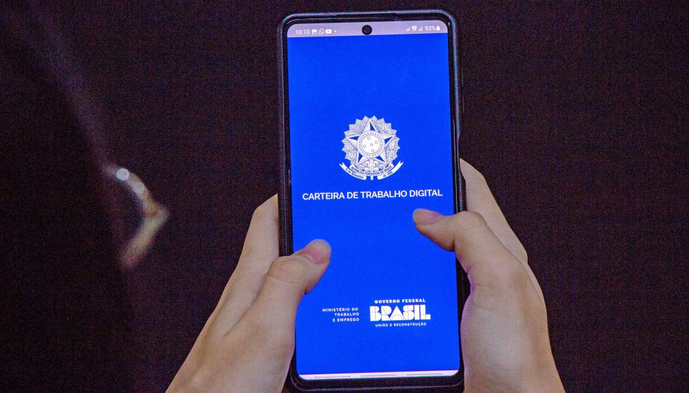 Em fevereiro de 2024, o saldo positivo é de 2.273 novos empregos.