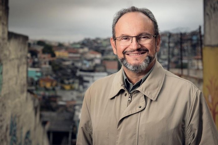 jornalista Ernesto George Paglia.