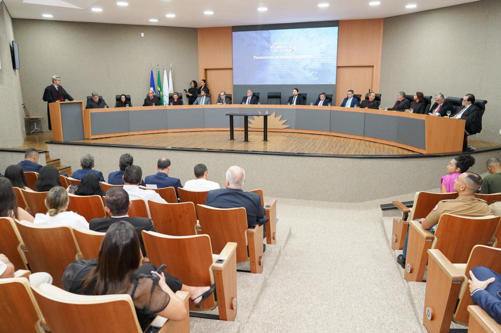 Solenidade de posse de cinco novos promotores de Justiça Substitutos do MPTO.