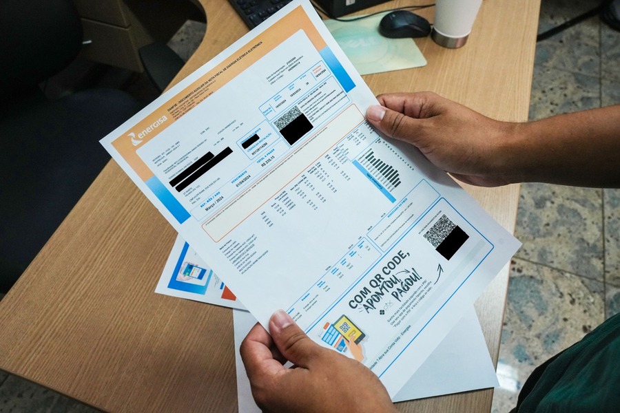 Em junho de 2023, o assistido da DPE procurou a Instituição após receber uma fatura incompatível com a sua média de consumo.
