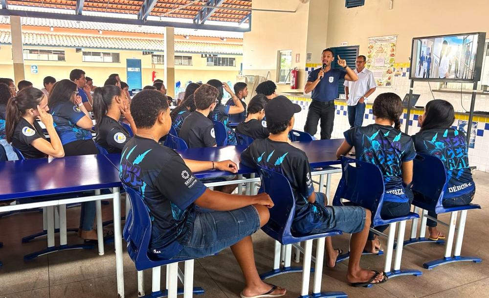 Mais de mil alunos já foram alcançados com as palestras