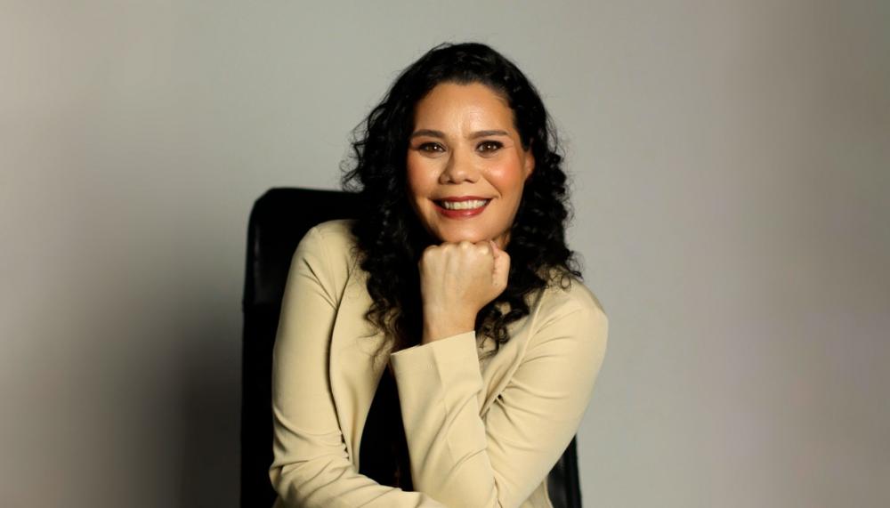 Ana Kamila Castaño mora em Palmas desde 2003 e é atriz, escritora, arte-educadora, contadora de histórias e pedagoga pós-graduada em Educação Artística