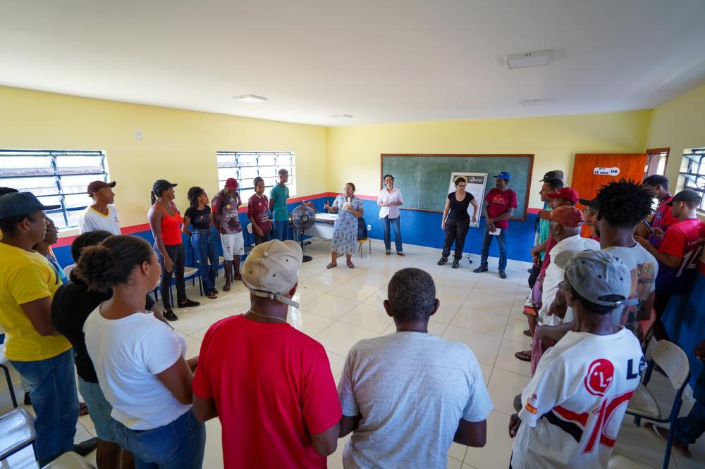 Reunião de apresentação do projeto os moradores do polo Albino.