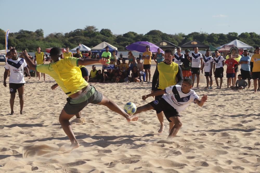 Reabertas as inscrições para seleção de entidades parceiras na execução do projeto Esporte Verão nas modalidades de vôlei de praia e beach soccer, além das atividades de recreação.