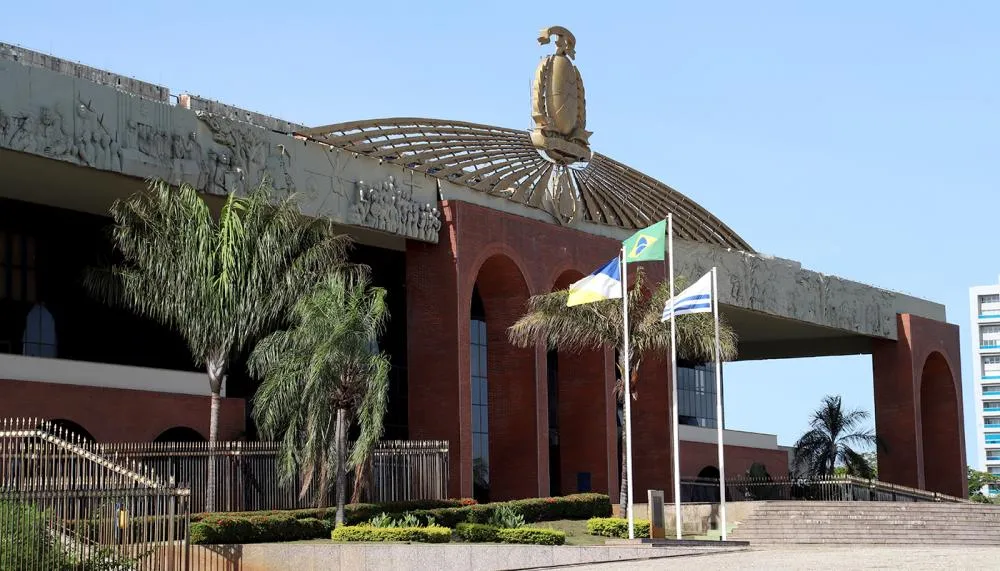 Governo do Tocantins promove melhorias nas infraestruturas esportivas dos municípios de Araguacema, Centenário e Sucupira.