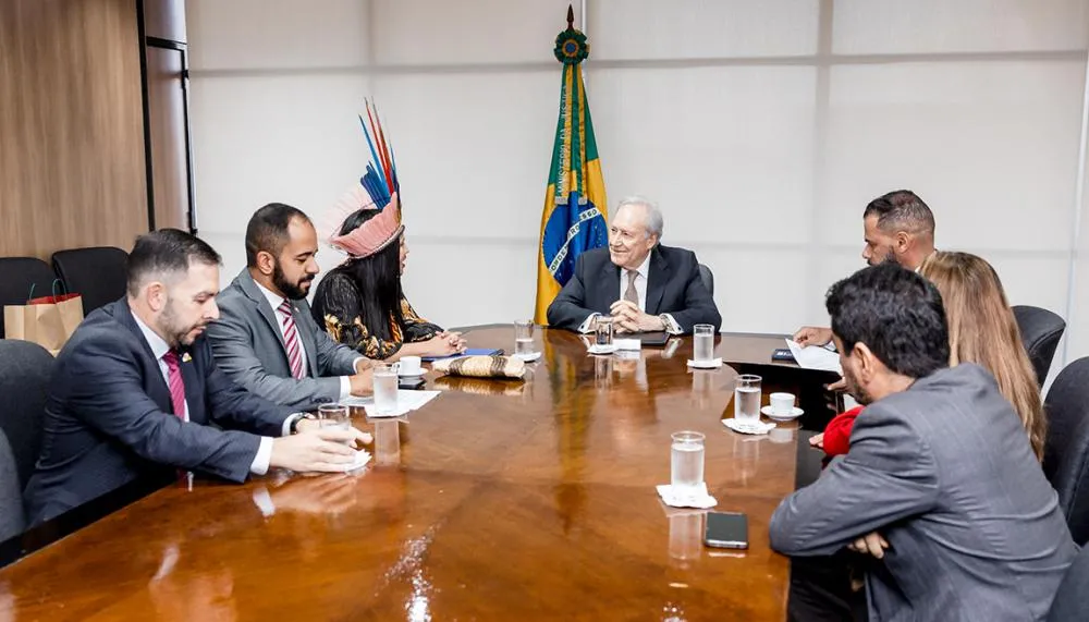 Ministro da MJSP, Ricardo Lewandowski, recebe representantes do Governo do Tocantins, do Tribunal de Justiça do Tocantins e da Defensoria Pública da União.