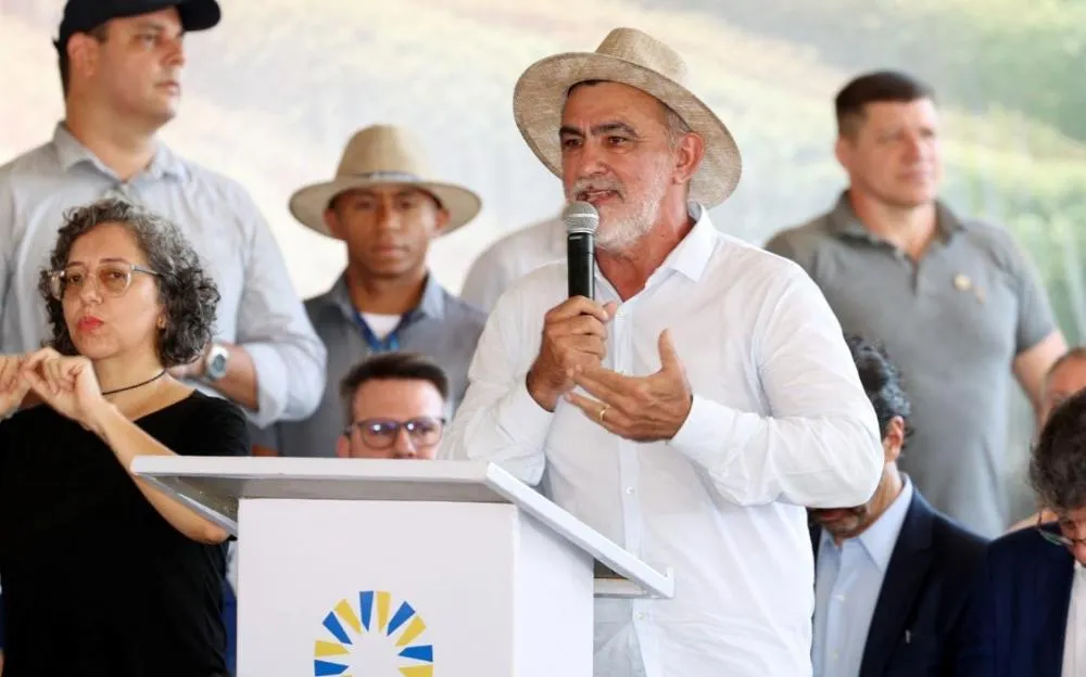 Deputado citou a criação e implantação das Frentes Parlamentares do Agronegócio e da Agroindústria.