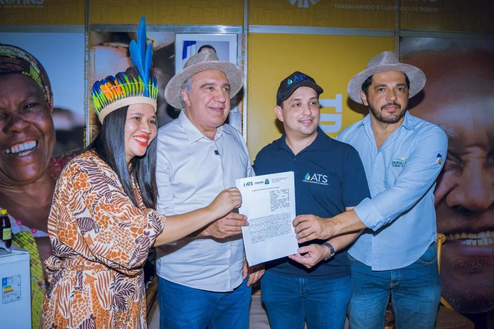Vice-governador Laurez Moreira participa da assinatura do termo de cooperação que levará abastecimento de água para comunidades rurais, indígenas e tradicionais do Tocantins.