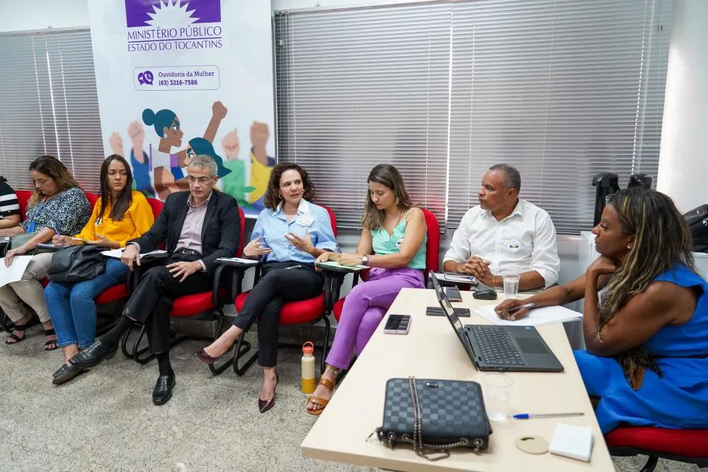 Durante a reunião, foi exposta situação de pessoas de rua no Estado do Tocantins.