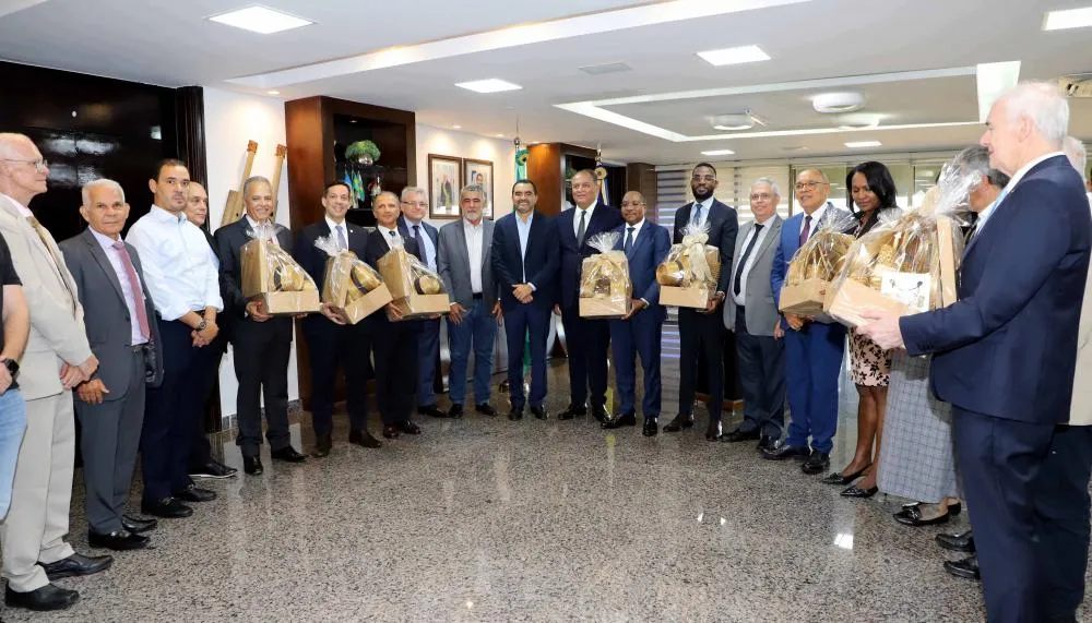 Governador Wanderlei Barbosa recebeu conselheiros e presidentes dos Tribunais de Contas em seu gabinete no Palácio Araguaia.