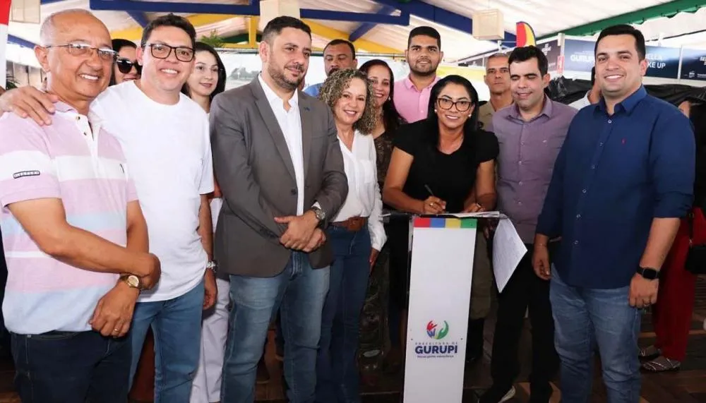Secretária Berenice Barbosa assina protocolo de intenções que visa à construção da Casa da Mulher Tocantinense