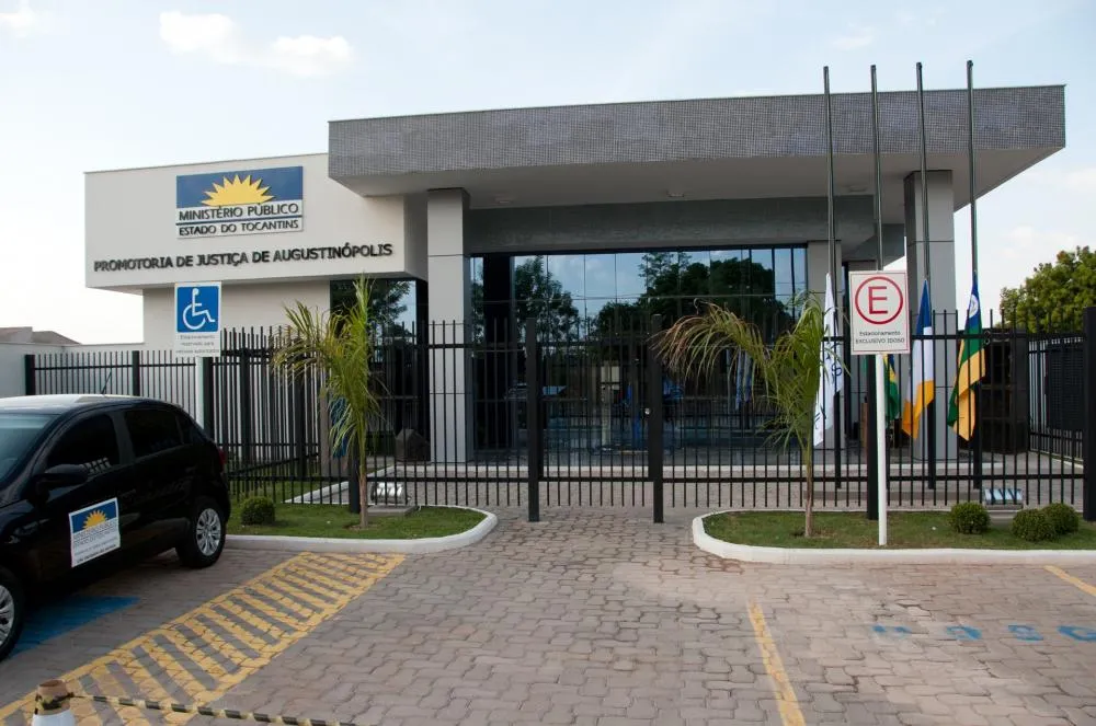 O caso foi denunciado pela 1ª Promotoria de Justiça de Augustinópolis.