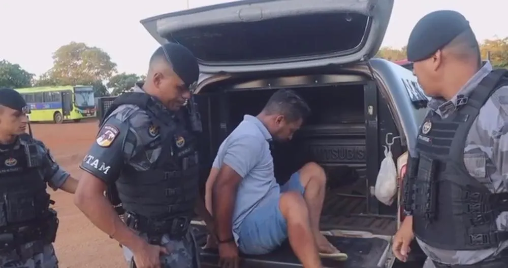 Francisco foi preso em flagrante pelos crimes de porte ilegal de arma de fogo e receptação – Foto: Alessandro Ferreira.