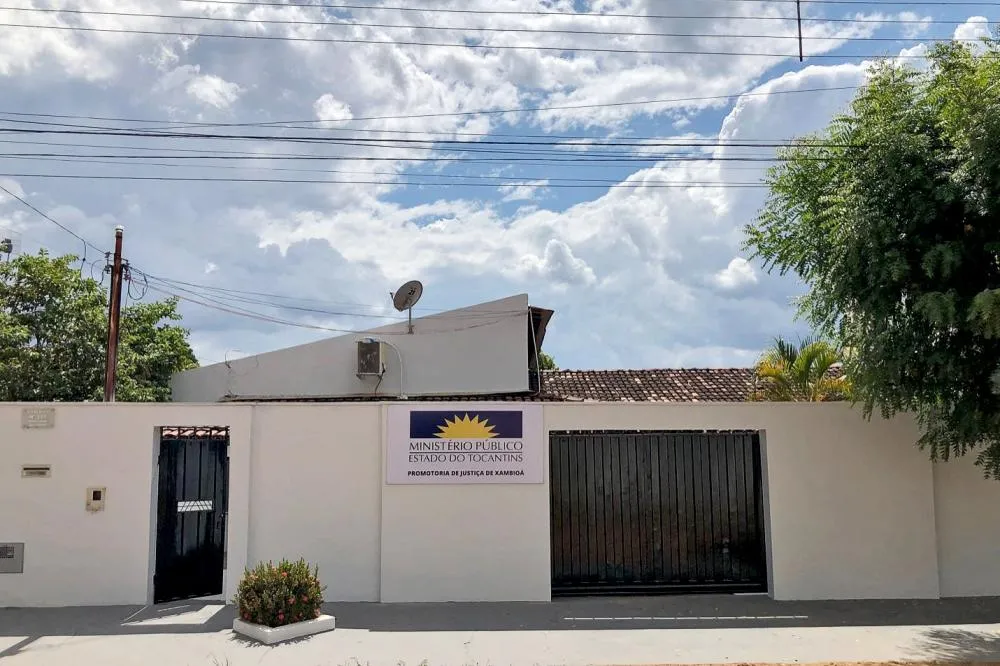 O novo prédio está estrategicamente localizado próximo ao Hospital Regional de Xambioá, proporcionando uma estrutura física e ampla, para garantir um atendimento de qualidade à população da região. O novo prédio está estrategicamente localizado próximo ao