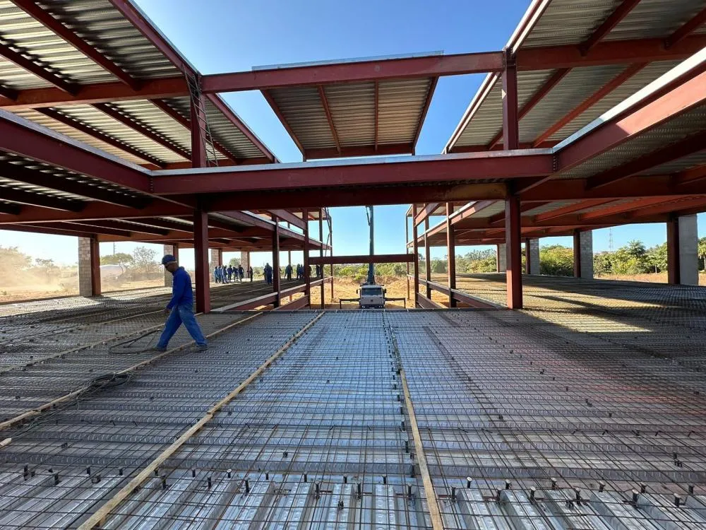 A unidade já está com 50% de sua construção concluída