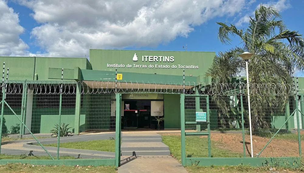 Investimento do Governo do Tocantins na reforma estrutural do prédio do Instituto de Terras impactará diretamente na melhoria do serviço prestado.