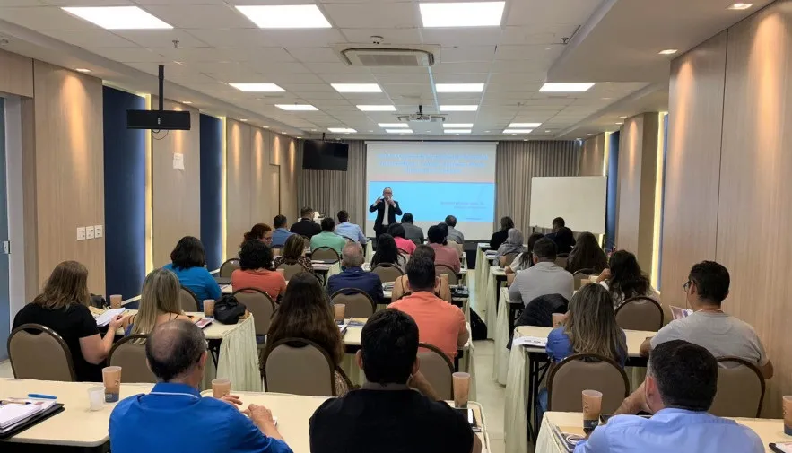 Cursos de Inglês nível I e II e Excel básico, ambos ofertados no cronograma de Verão da Egov, foram prorrogados até dia 11 de agosto