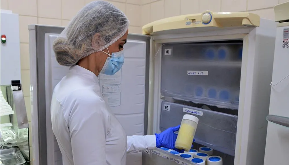 Doação de leite humano coordenado pelo Banco de Leite Humano traz benefícios aos recém-nascidos prematuros ou de baixo peso que estão internados em Unidades de Tratamento Intensivo neonatais.