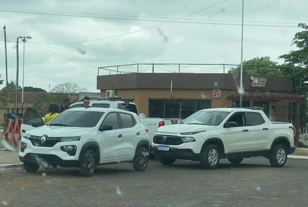 Veículos Oficiais Câmara Municipal de Tocantinópolis, Foto- Redação Notícia Tocantins.