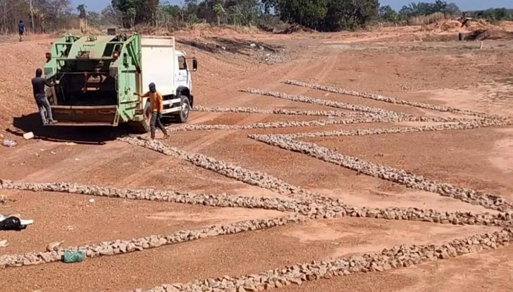 Aterro possui estruturas para drenagem e monitoramento integradas