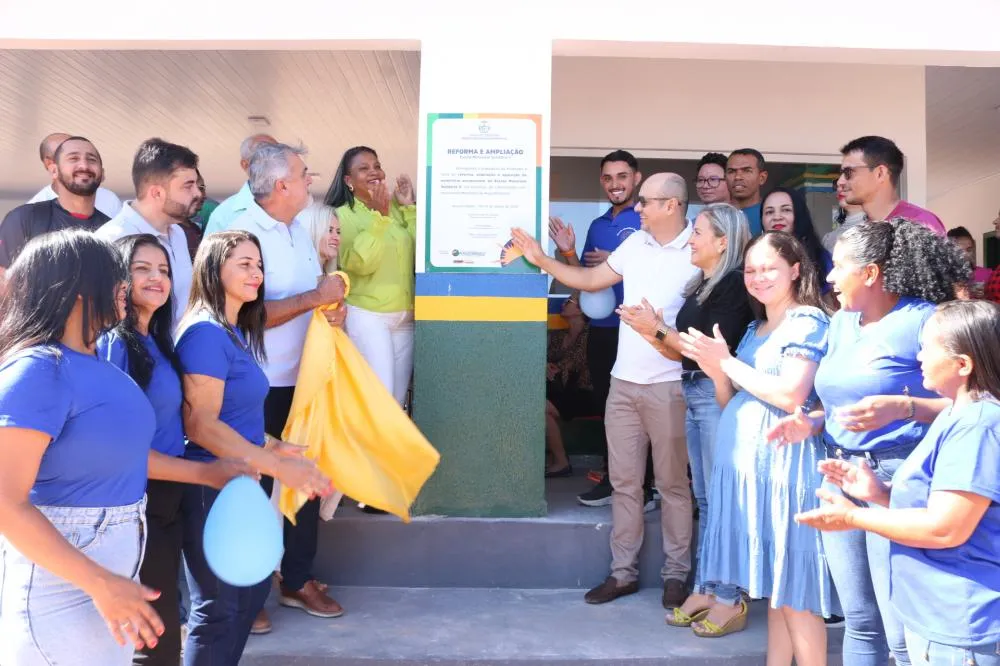 O investimento total foi de R$ 452.420,90 do fundo municipal. 