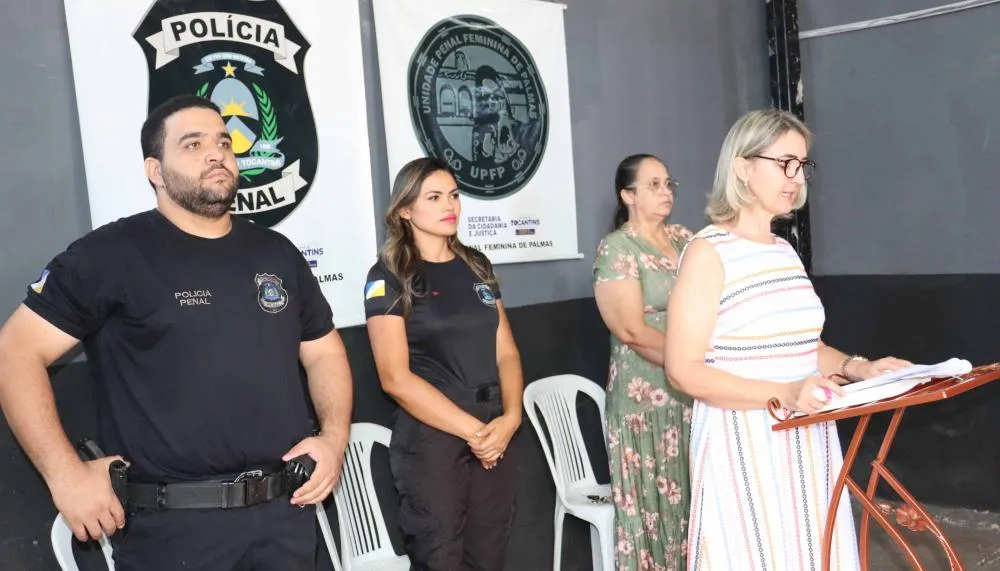 Equipe escolar e da Unidade Penal participou da formatura.