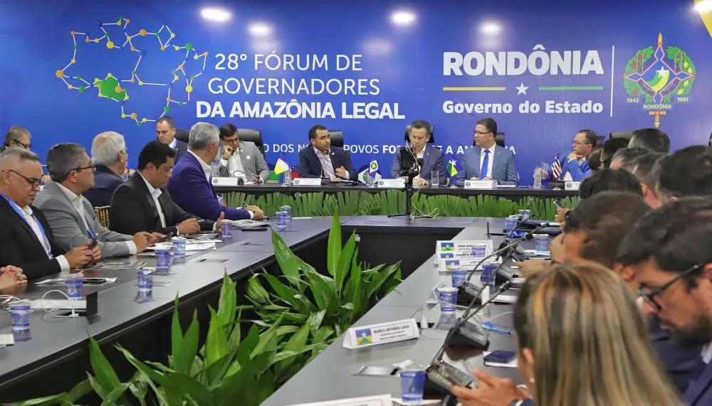 Evento reuniu os titulares dos executivos estaduais de nove estados, para discutir estratégias de desenvolvimento sustentável e cooperação regional. 