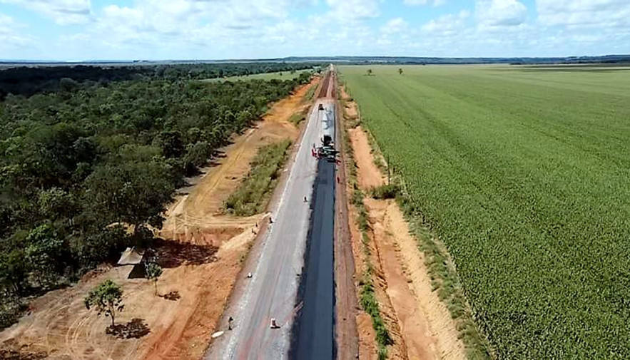 15 km já estão com a capa asfáltica em CBUQ implantada - Foto: Ageto/Governo do Tocantins