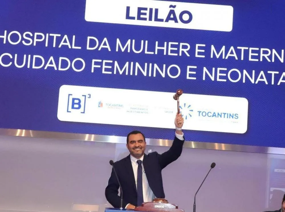  Governador Wanderlei Barbosa bate o martelo na B3, em momento simbólico, em leilão para construção do Hospital da Mulher e Maternidade Estadual.