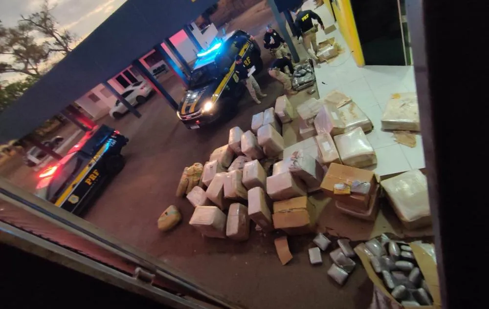 PRF prendeu drogas na tarde da última terça-feira, 13, em Guaraí, Foto- PF-TO.