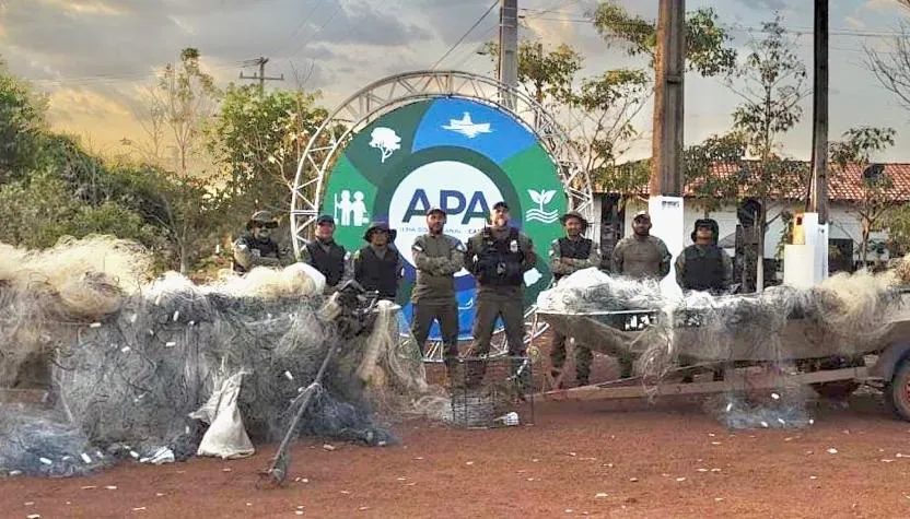  Equipe de fiscais ambientais e servidores da APA Ilha do Bananal/Cantão atuou em conjunto