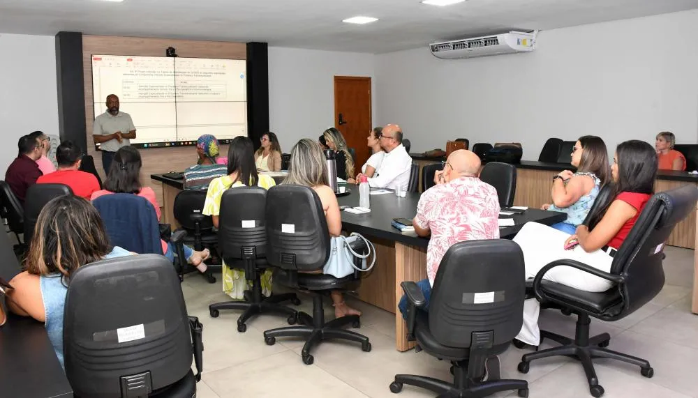 Na oportunidade, a oferta linha de cuidado nas Unidades Básicas de Saúde foi um dos temas discutidos