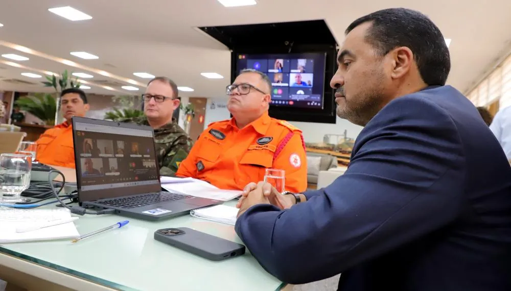 Governador Wanderlei Barbosa anuncia investimento de R$ 6 milhões e a contratação de 500 brigadistas em reunião com prefeitos