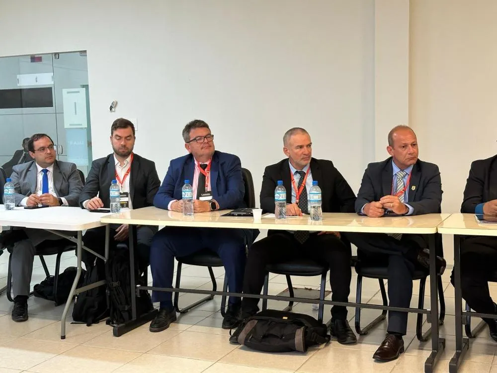 Integrado à programação do congresso, a Secretaria Nacional de Segurança Pública (Senasp) está promovendo o 2º Encontro Anual do Conselho Nacional de Dirigentes de Polícia Científica (CONDPC)